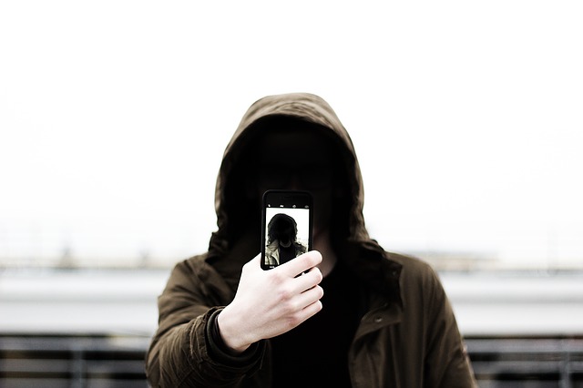 Dajte si pozor, fotenie selfie spôsobilo už takmer 260 úmrtí!